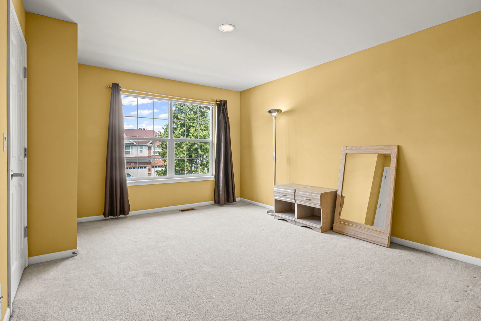 356 Post Oak Circle, West Chicago, IL 60185