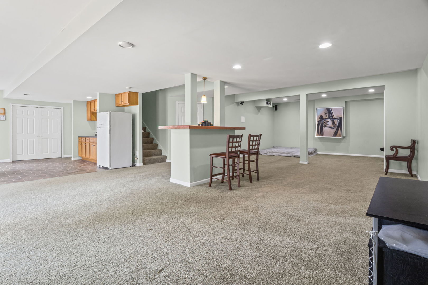 356 Post Oak Circle, West Chicago, IL 60185