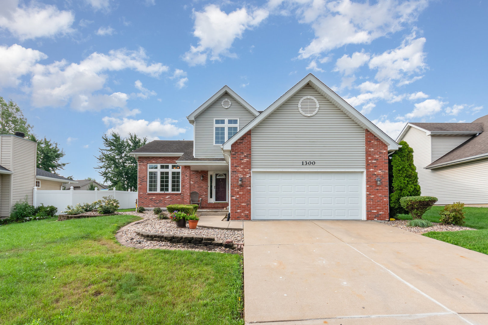 1300 Boston Avenue, Joliet, IL 60435