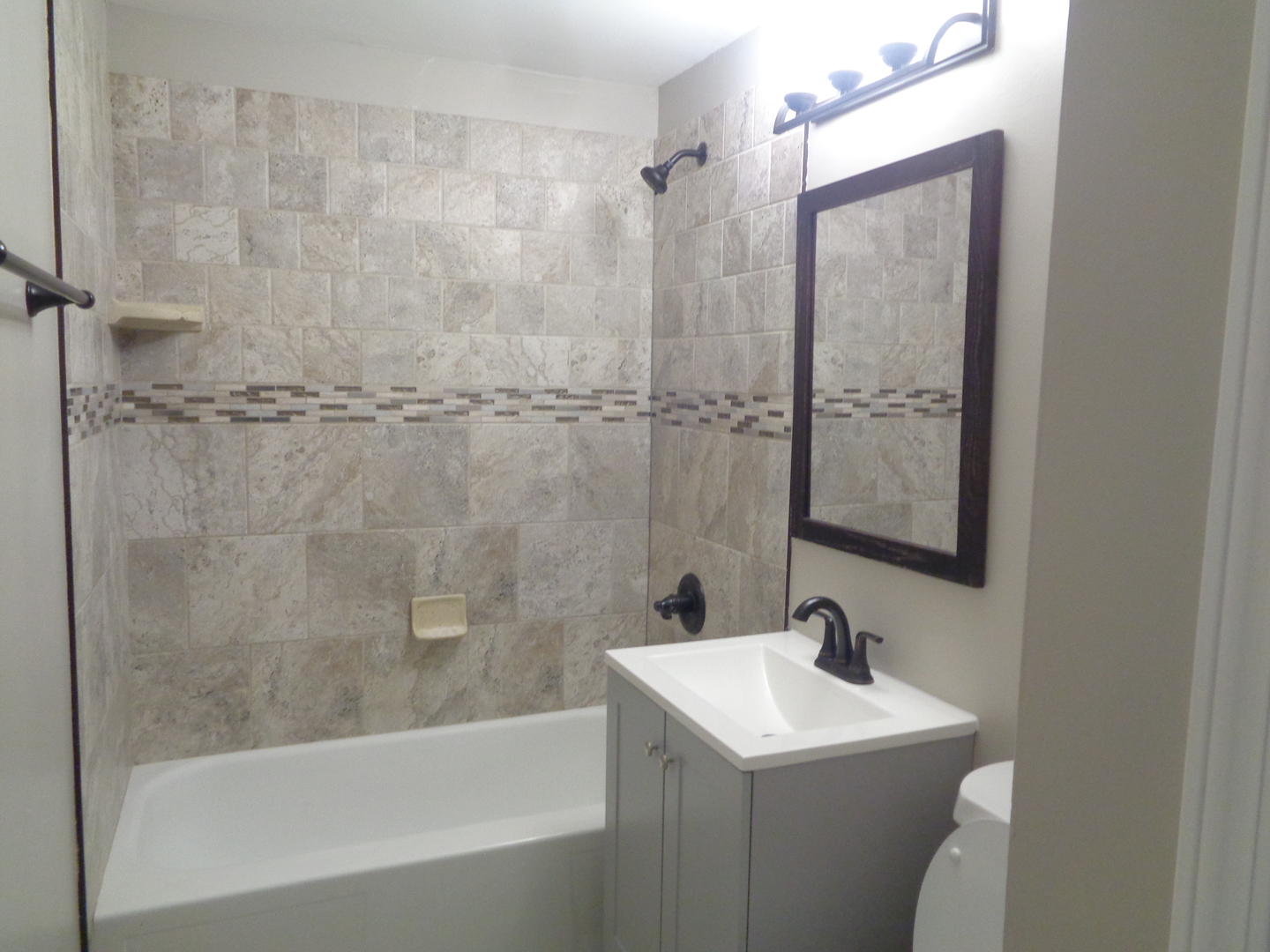 10205 S 86TH Terrace #109, Palos Hills, IL 60465