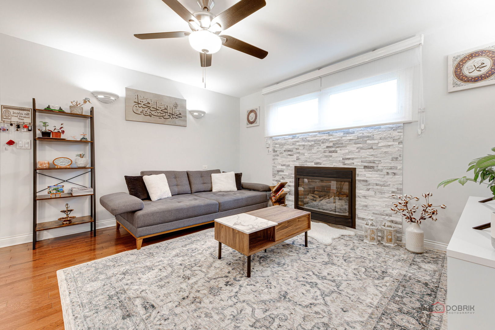 1805 W Willow Lane, Mount Prospect, IL 60056