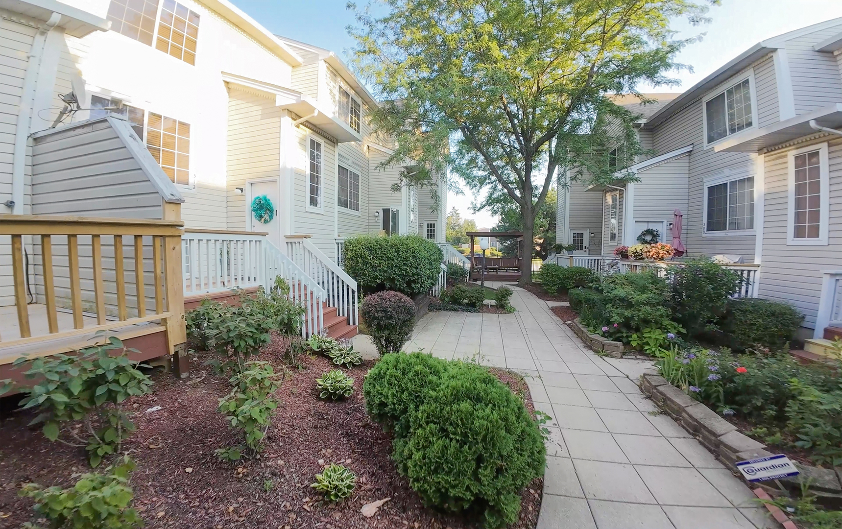 308 Fieldstone Court #1, Bolingbrook, IL 60440