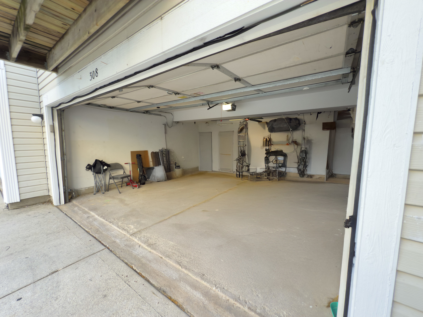 308 Fieldstone Court #1, Bolingbrook, IL 60440