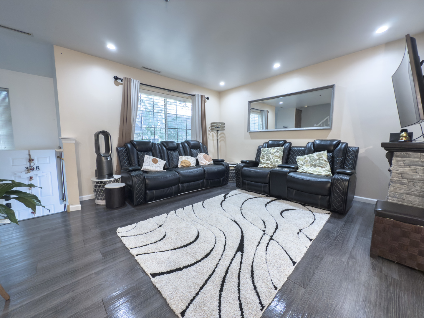 308 Fieldstone Court #1, Bolingbrook, IL 60440