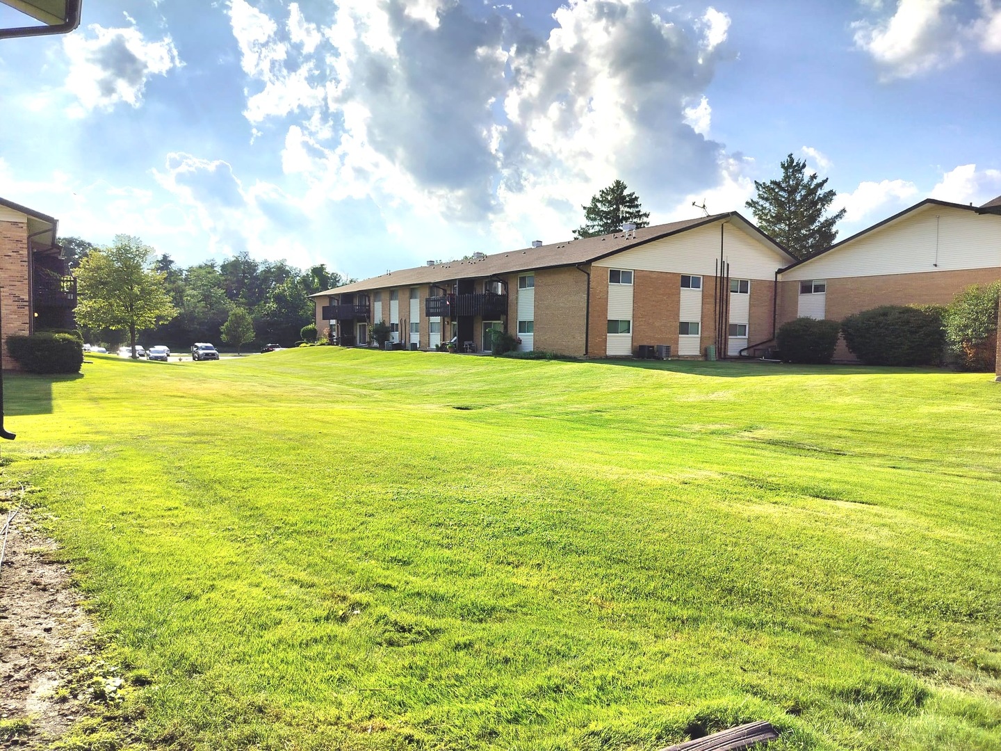 5B Kingery Quarter #107, Willowbrook, IL 60527