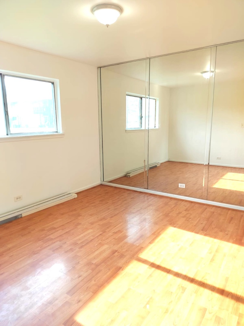 5B Kingery Quarter #107, Willowbrook, IL 60527