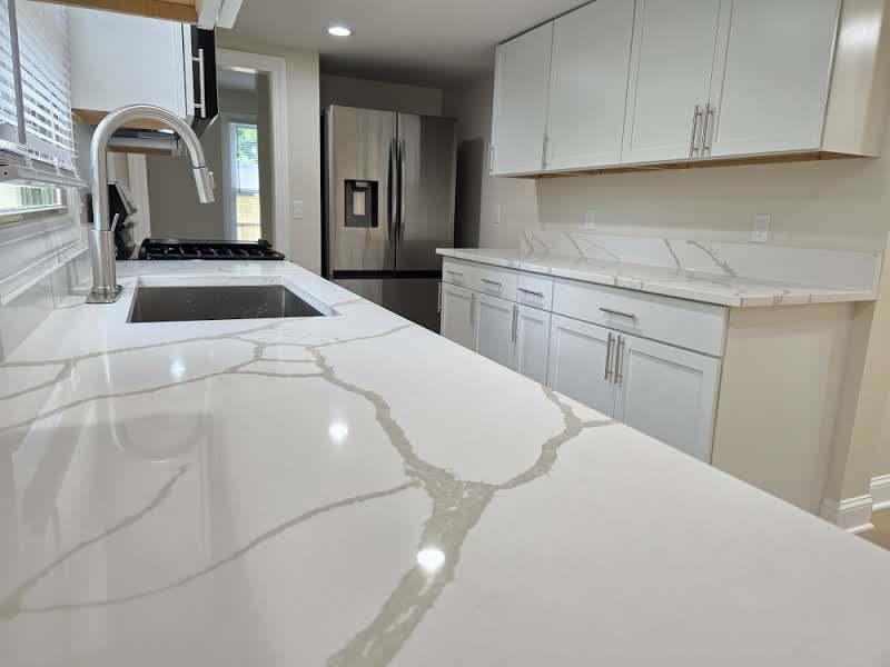 2524 GRAY Court, Waukegan, IL 60085
