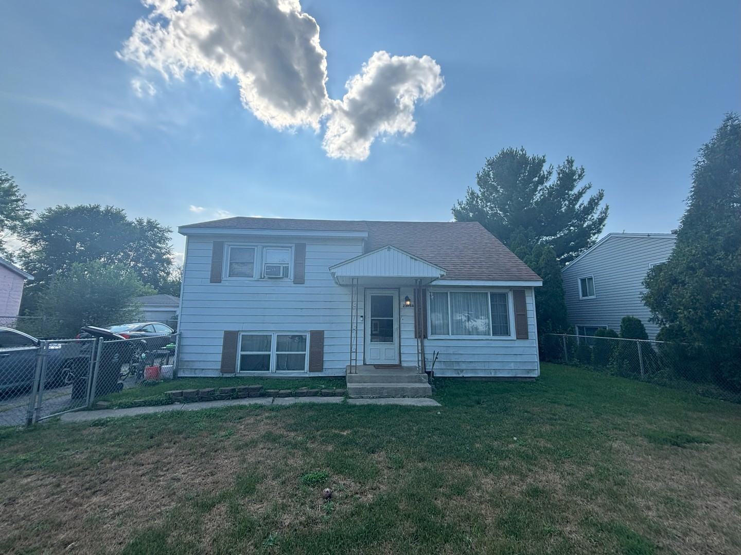 25756 S Nancy Street, Crete, IL 60417
