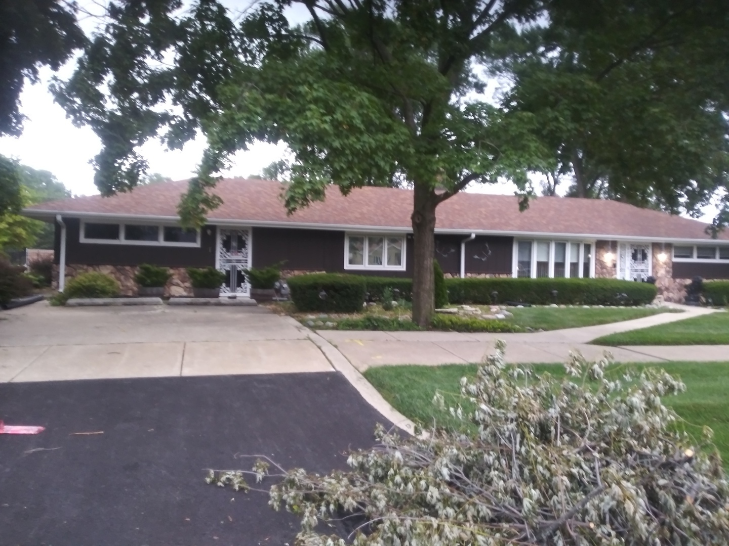 8001 Rutherford Avenue, Burbank, IL 60459