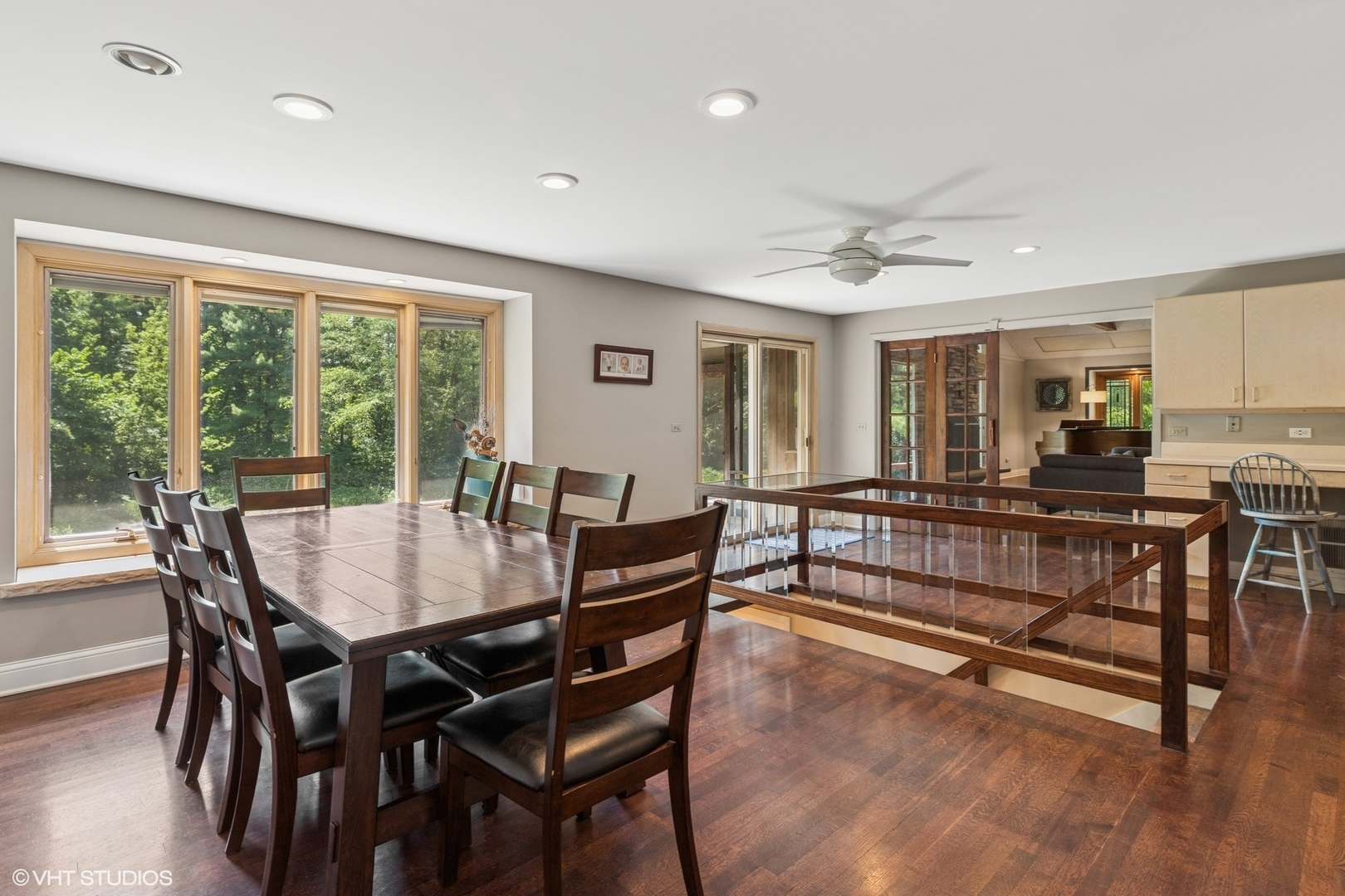 4363 Oak Leaf, Long Grove, IL 60047