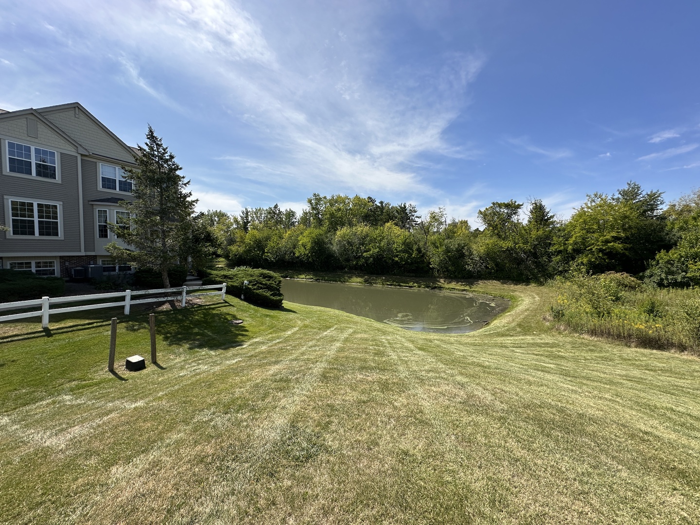 31782 N Pineview Boulevard, Lakemoor, IL 60051