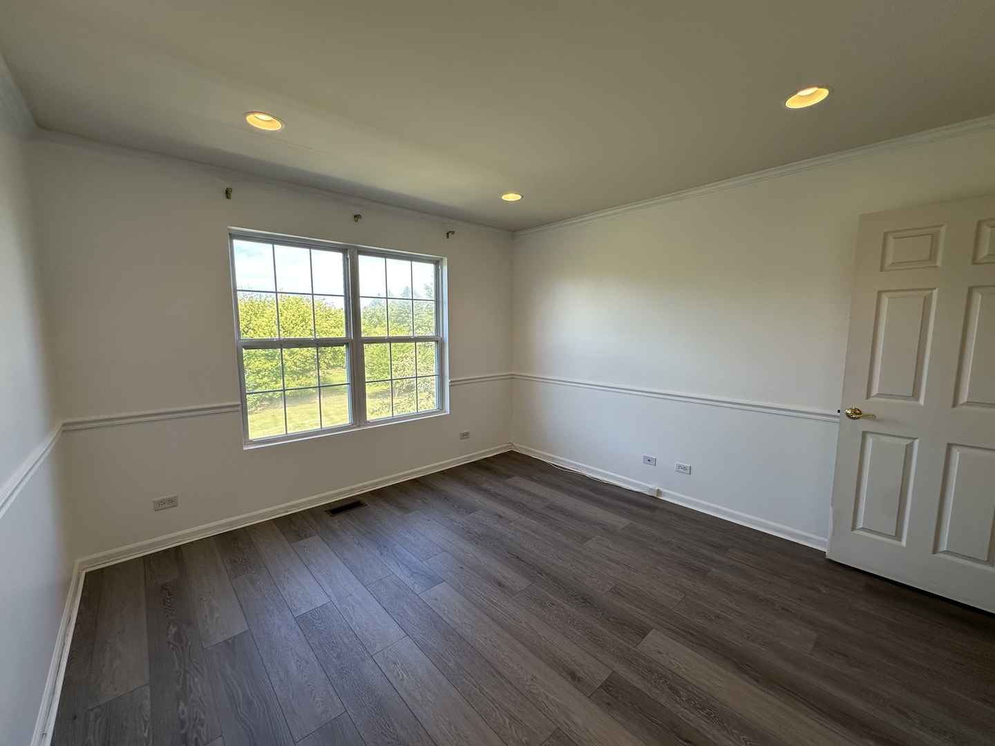 31782 N Pineview Boulevard, Lakemoor, IL 60051