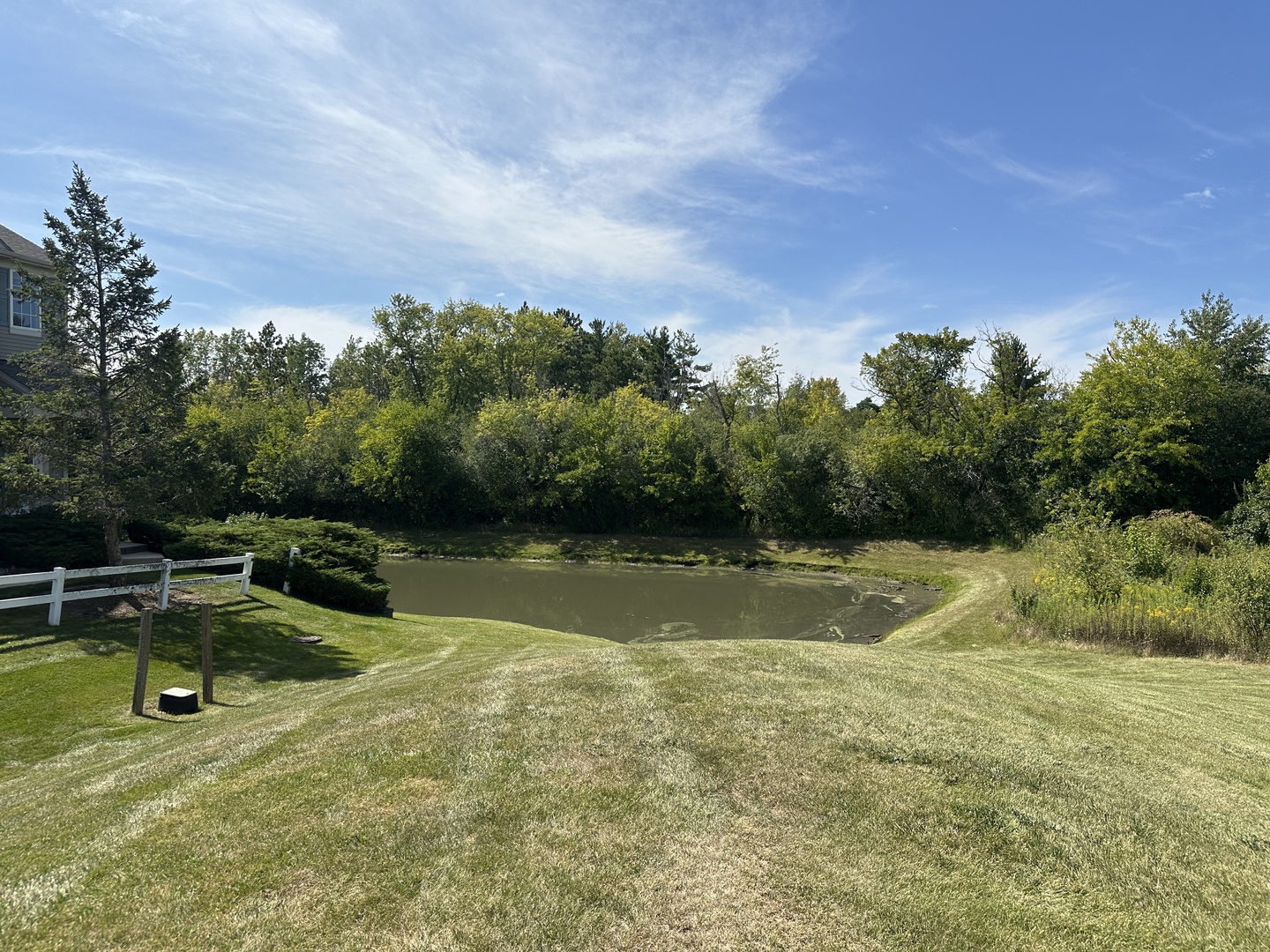 31782 N Pineview Boulevard, Lakemoor, IL 60051