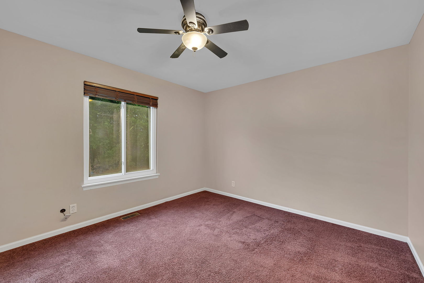 13840 S Petersburg Drive, Plainfield, IL 60544