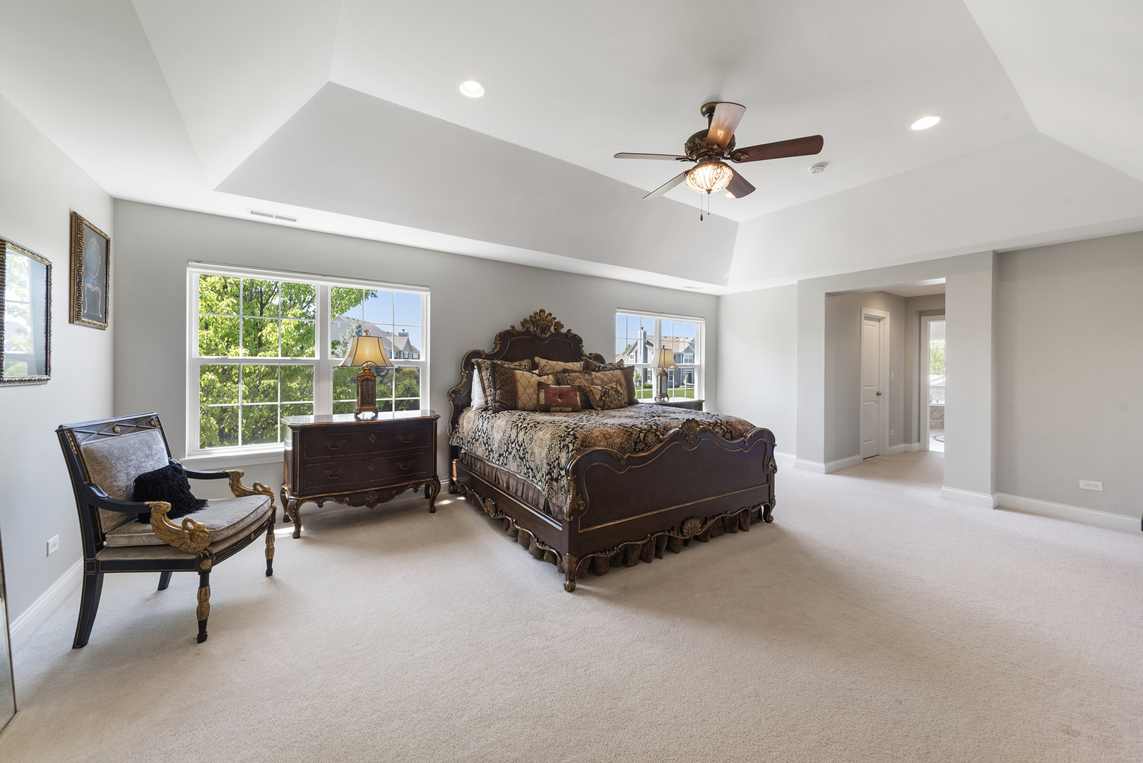 4545 Foxgrove Drive, St. Charles, IL 60175
