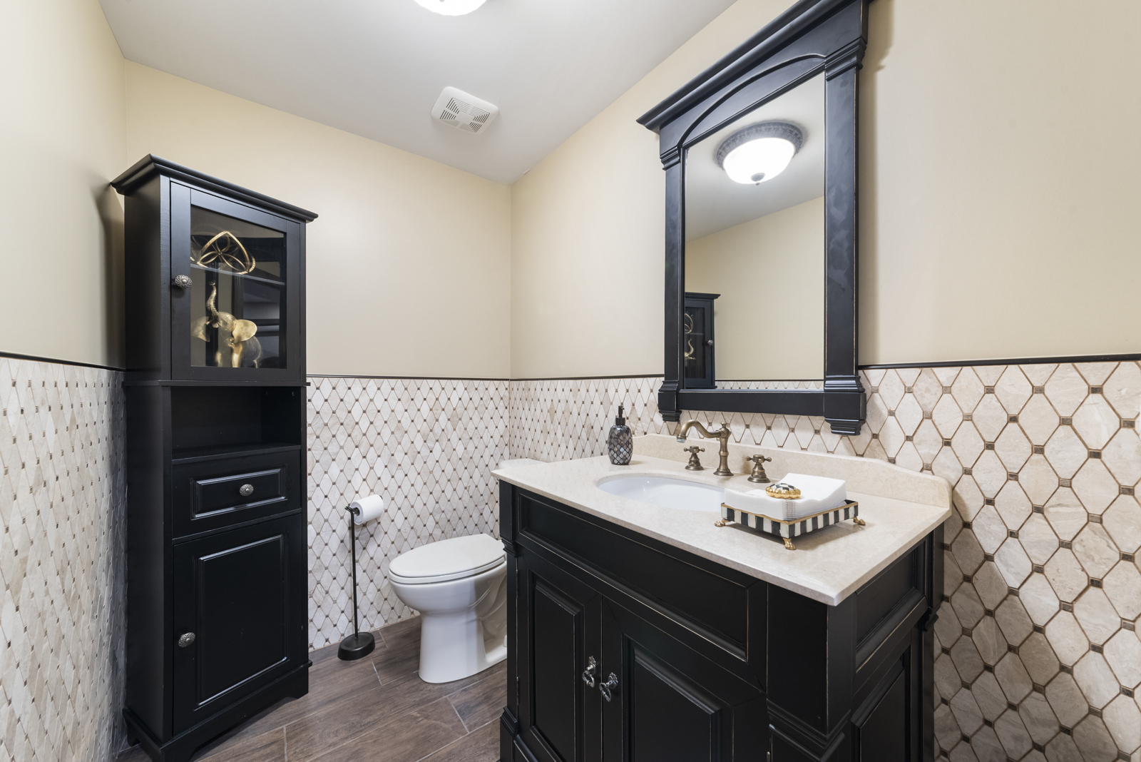 4545 Foxgrove Drive, St. Charles, IL 60175