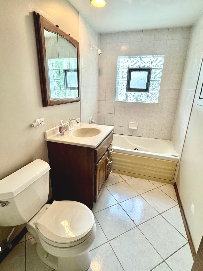 12654 S Major Avenue, Palos Heights, IL 60463