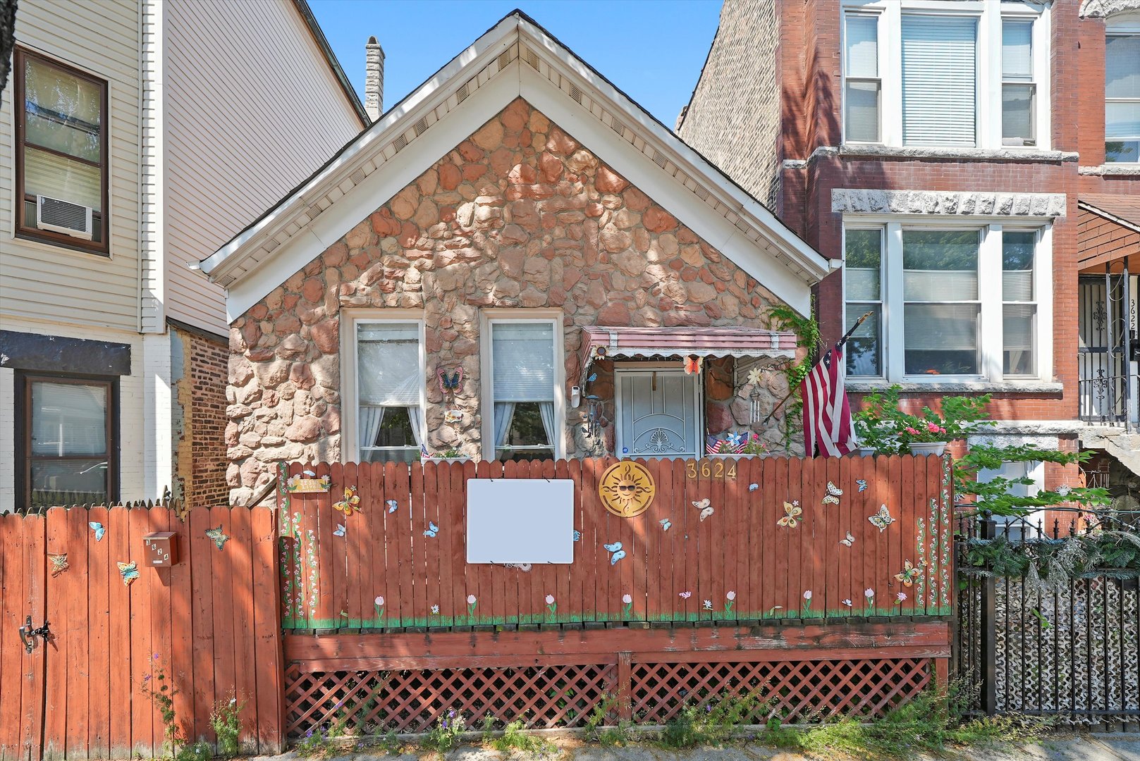 3624 S Parnell Avenue, Chicago, IL 60609