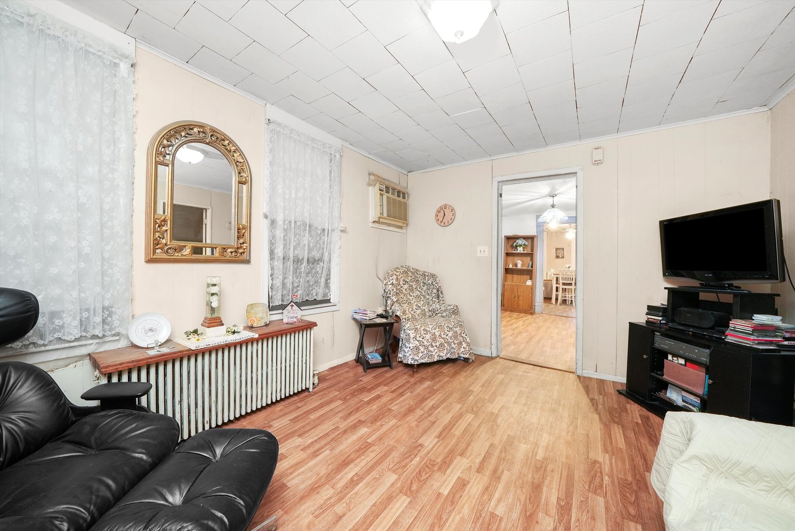 3624 S Parnell Avenue, Chicago, IL 60609