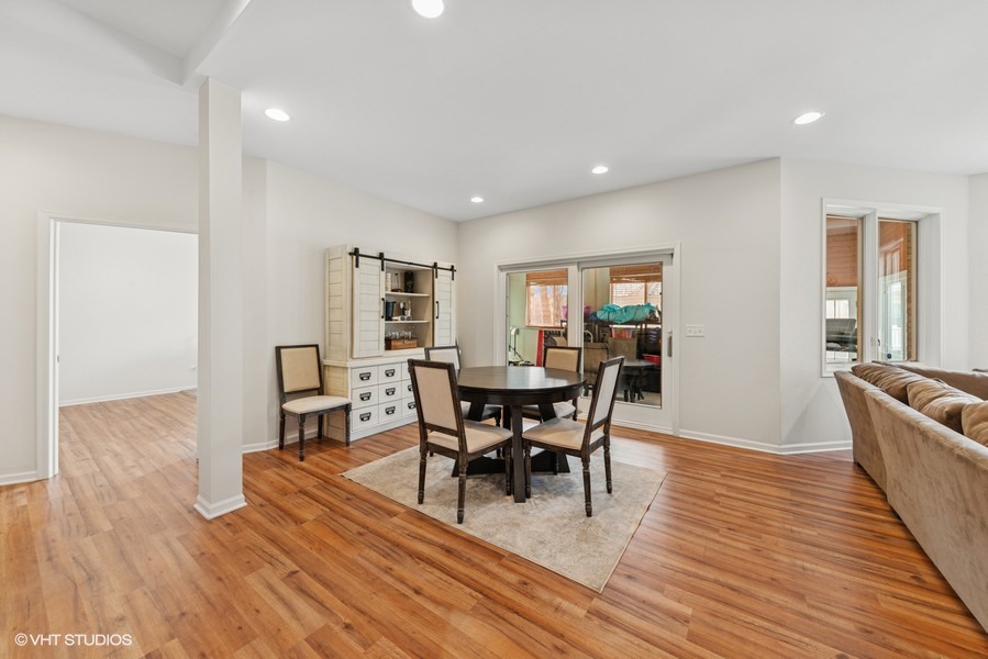 21827 W RIVIERA Court, Ivanhoe, IL 60060