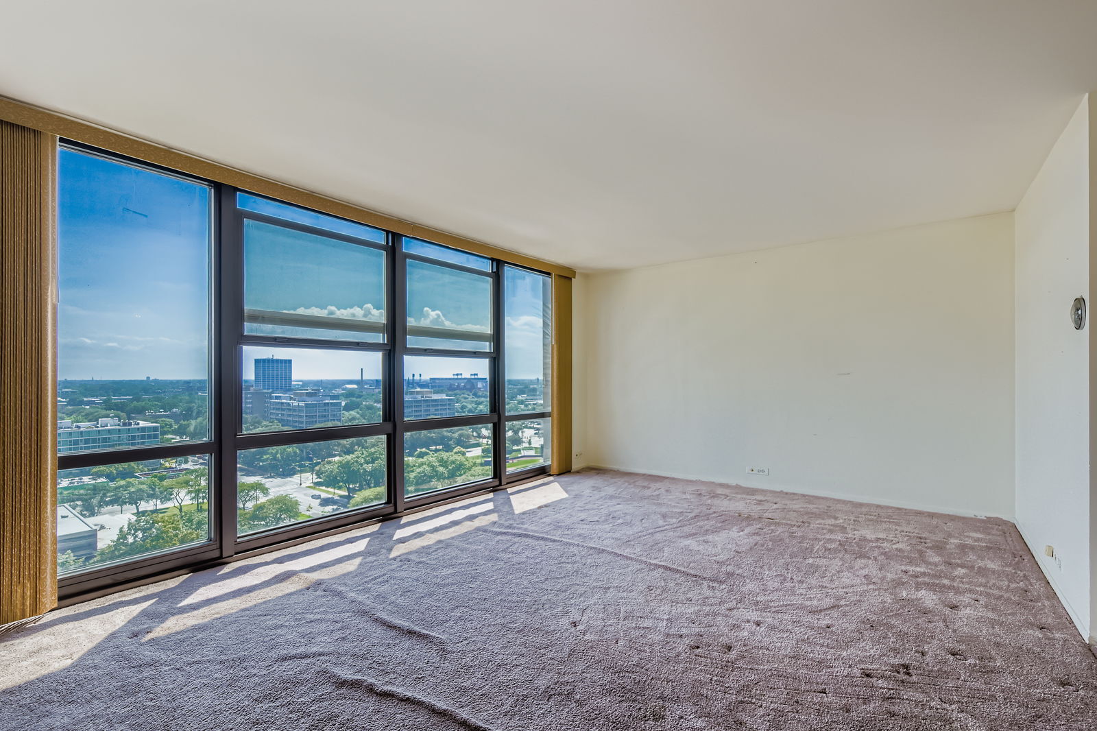 3001 S Michigan Avenue #1305, Chicago, IL 60616