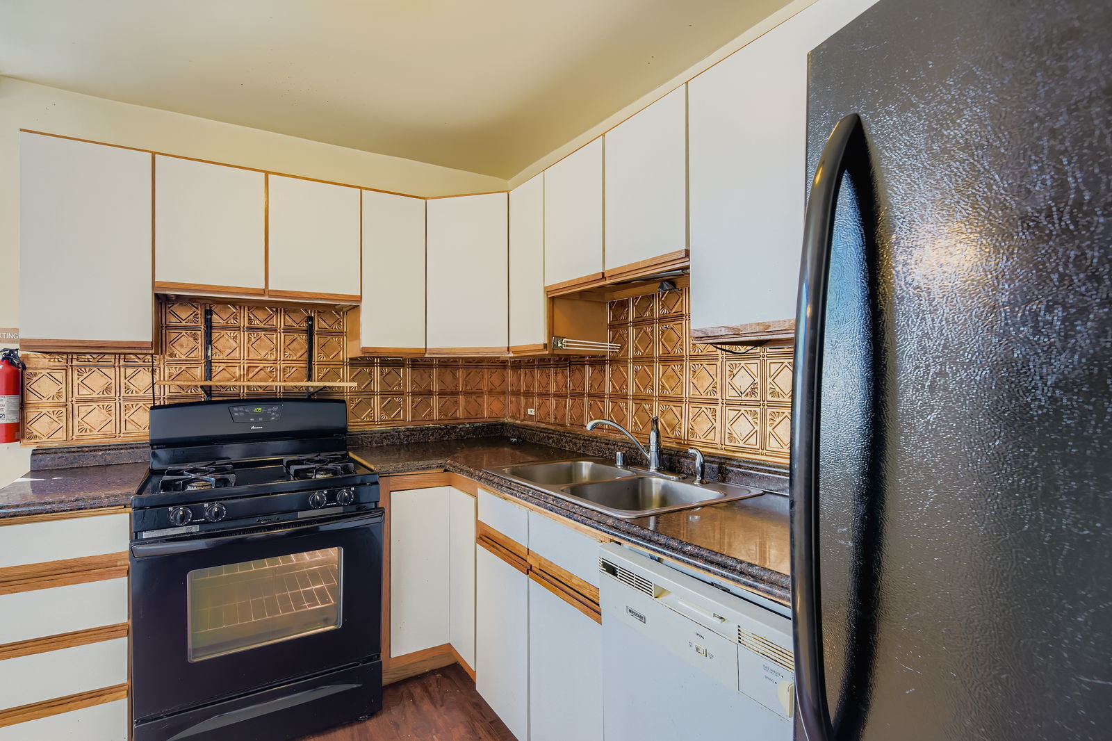 3001 S Michigan Avenue #1305, Chicago, IL 60616