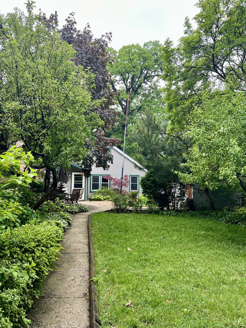 2110 N Mobile Avenue, Chicago, IL 60639