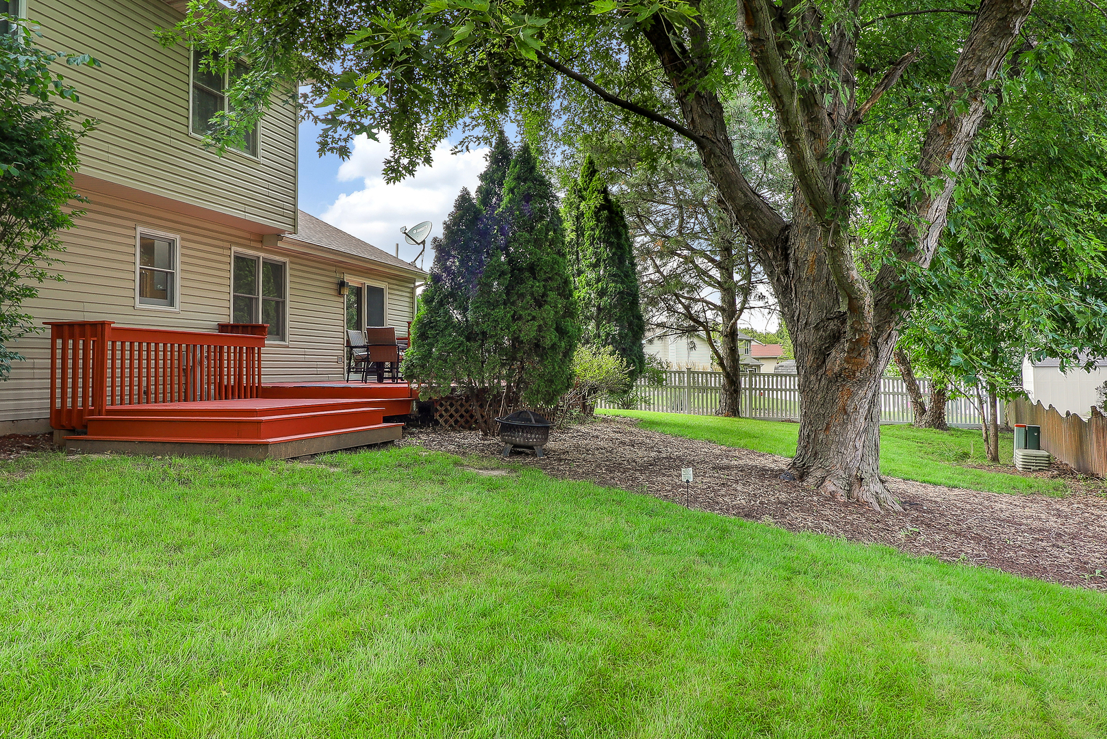 3 Hickory Oaks Court, Bolingbrook, IL 60490