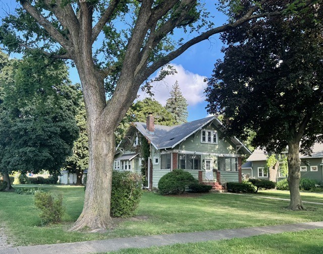 2858 CURTIS Street, Des Plaines, IL 60018