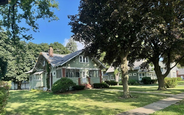 2858 CURTIS Street, Des Plaines, IL 60018