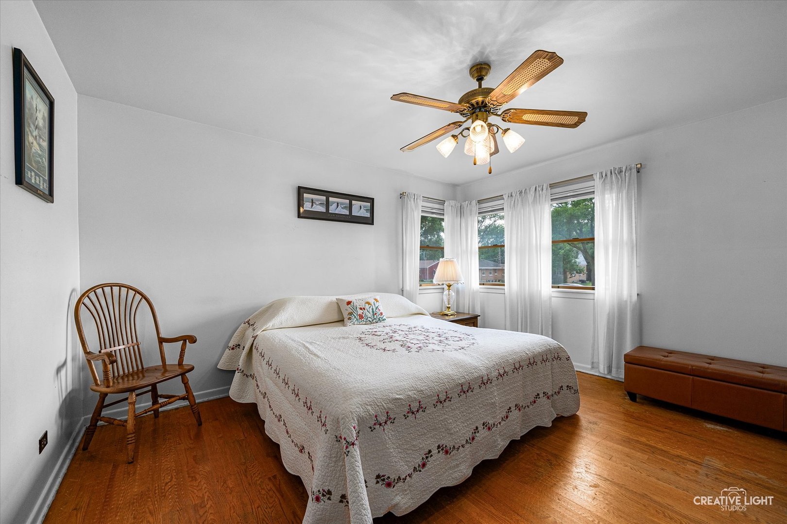 303 N Ardmore Avenue, Villa Park, IL 60181