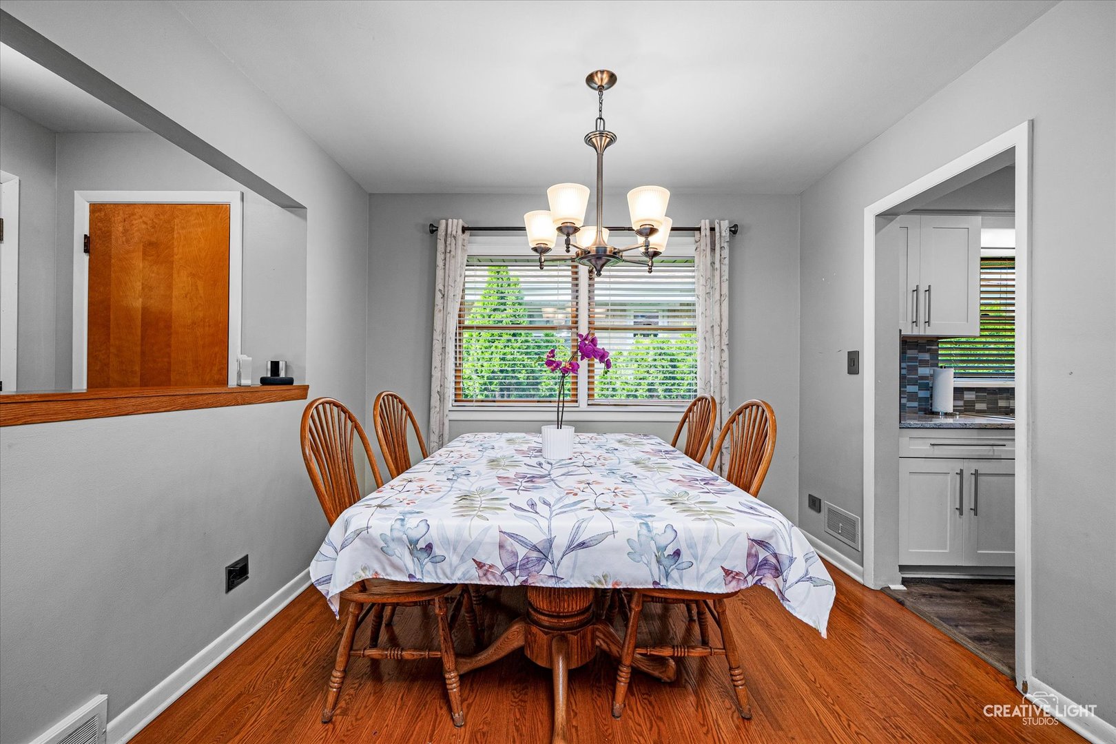 303 N Ardmore Avenue, Villa Park, IL 60181