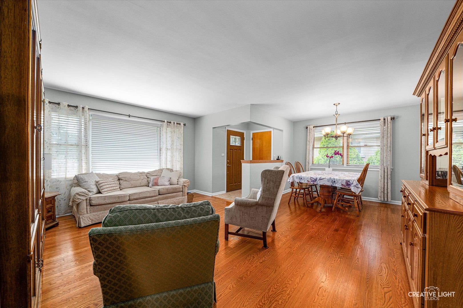 303 N Ardmore Avenue, Villa Park, IL 60181