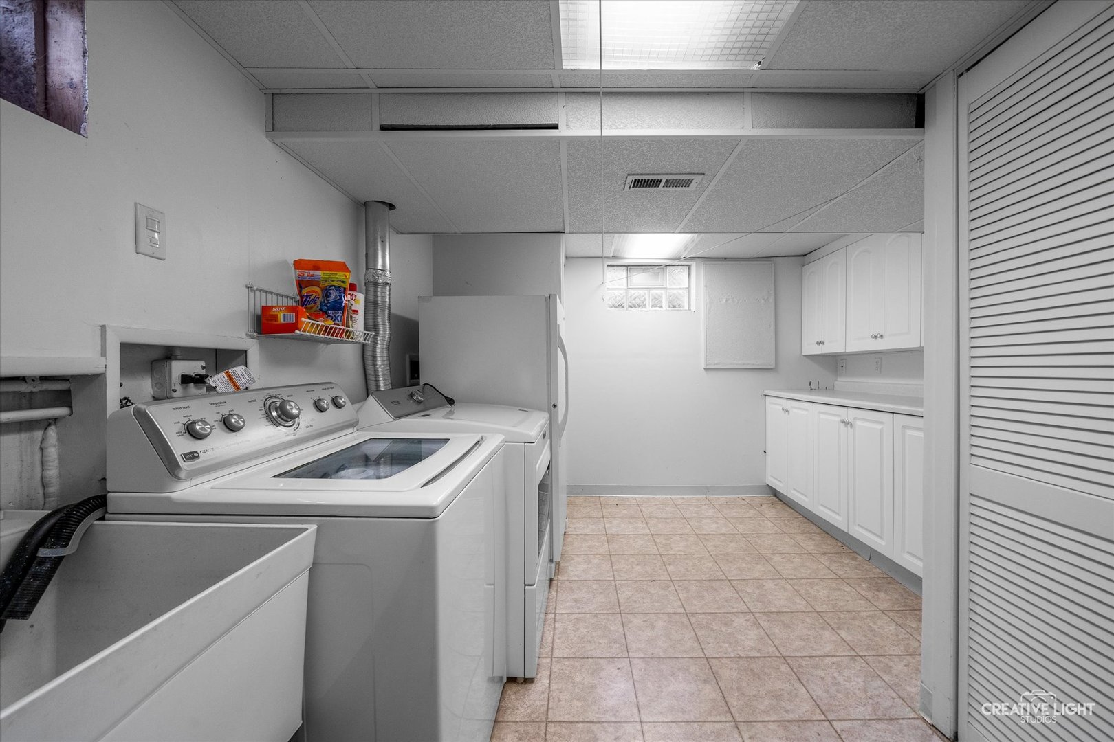 303 N Ardmore Avenue, Villa Park, IL 60181