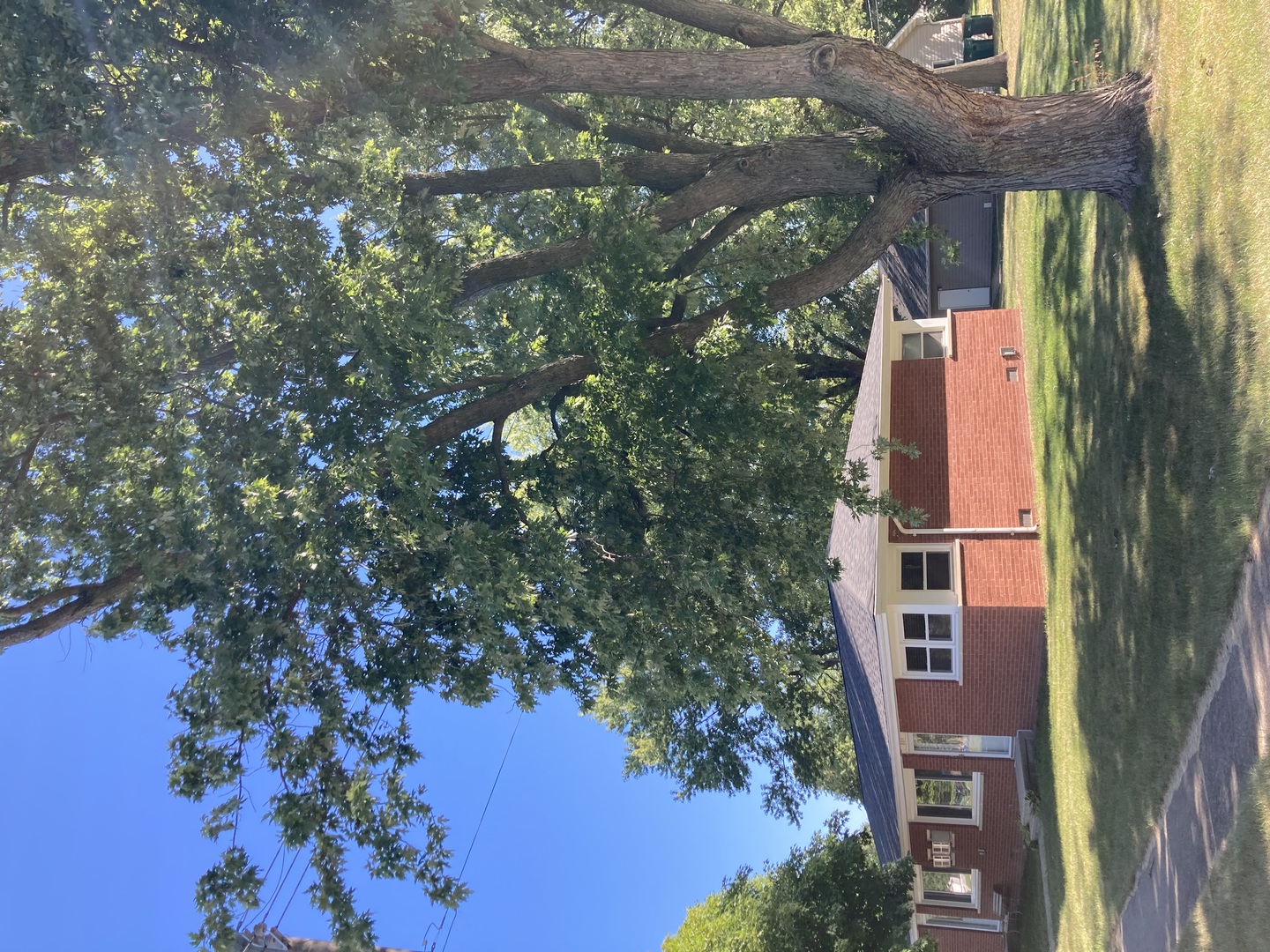 805-815 N 3rd Street, Carbon Hill, IL 60416