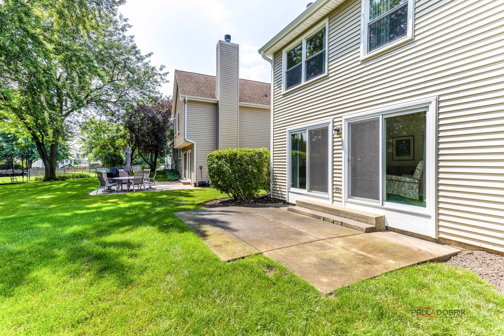 1425 Winston Drive, Buffalo Grove, IL 60089