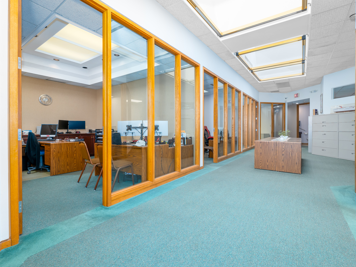 6571 N Avondale Avenue, Chicago, IL 60631