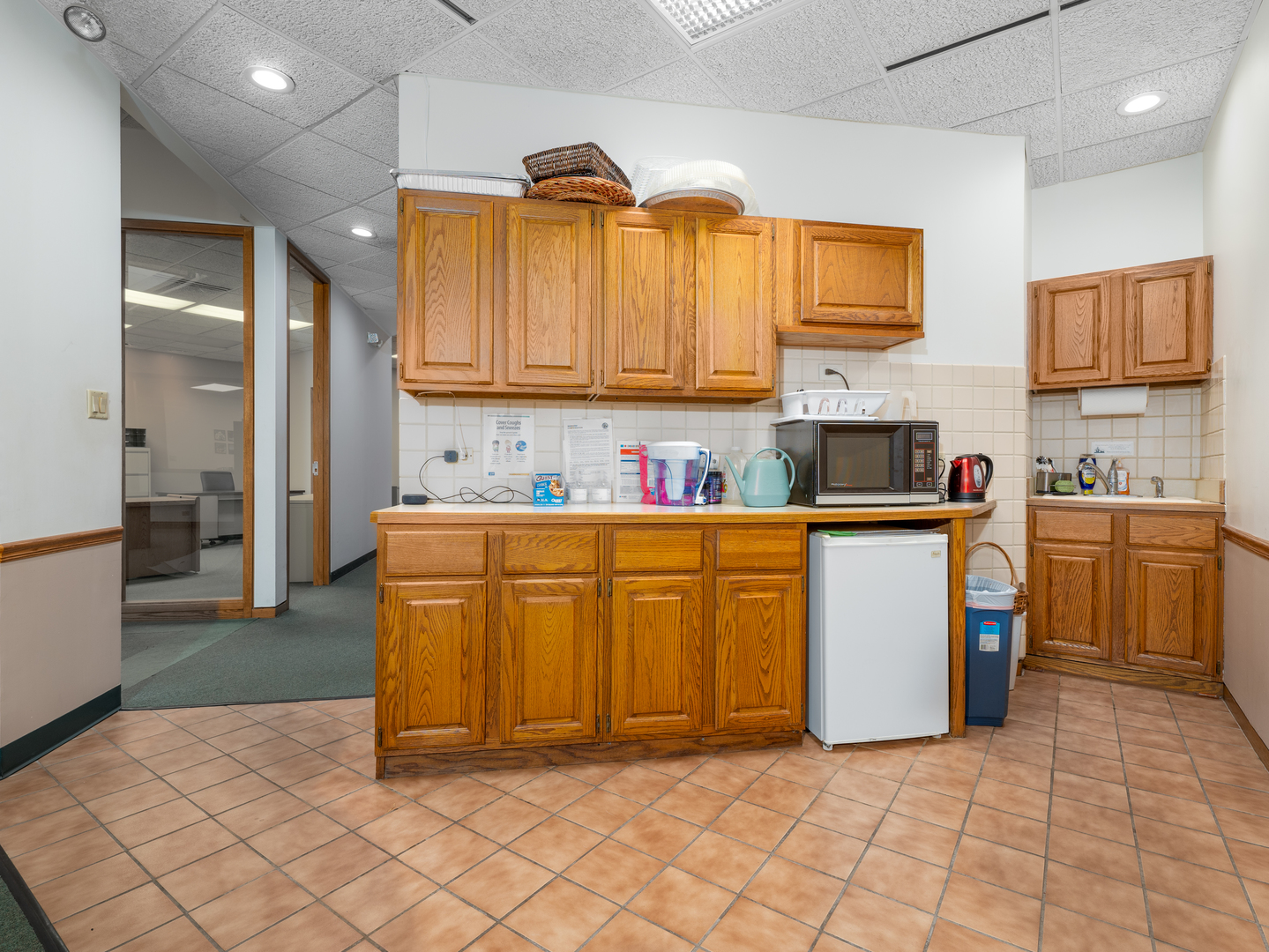 6571 N Avondale Avenue, Chicago, IL 60631