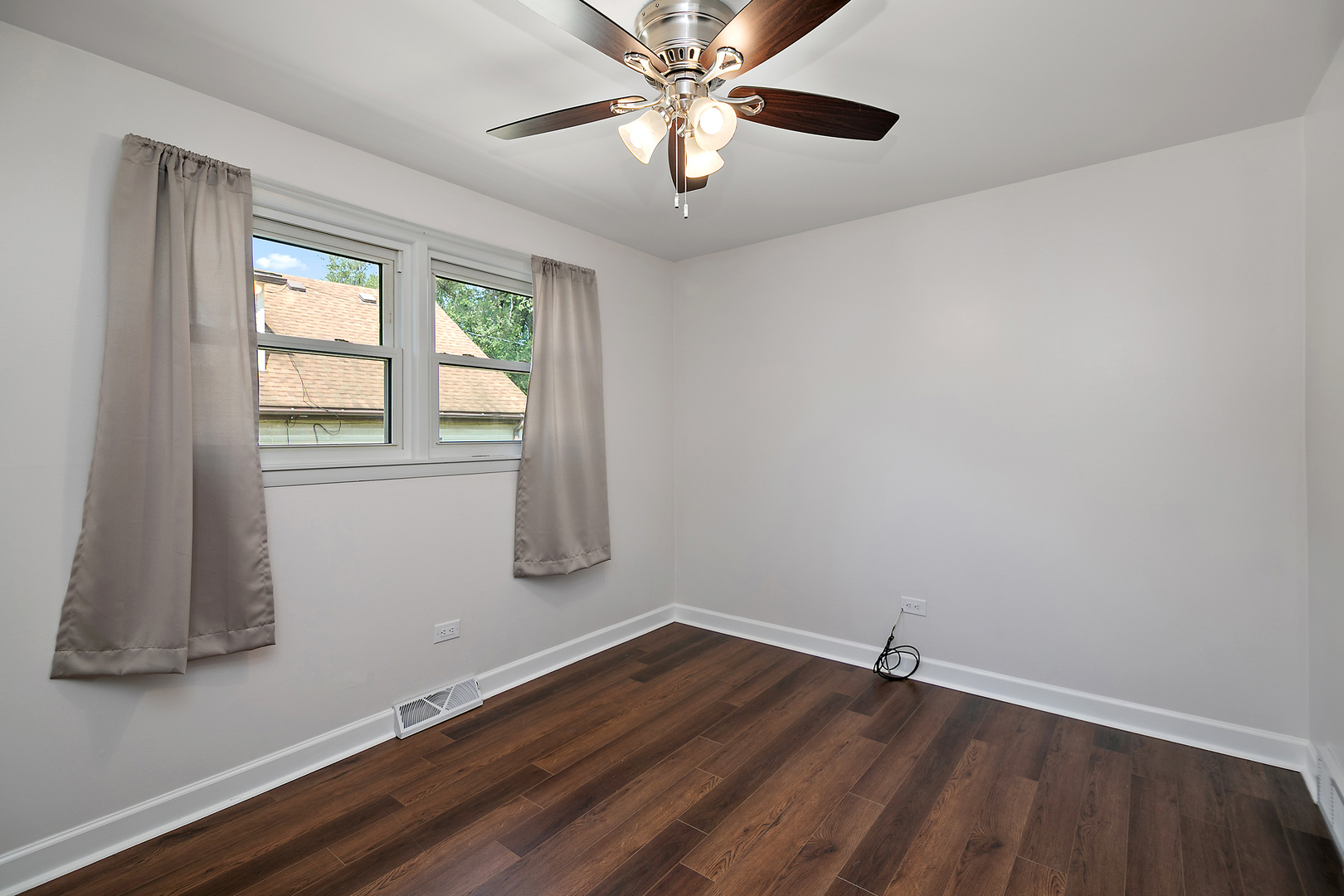 7038 W 114th Place, Worth, IL 60482