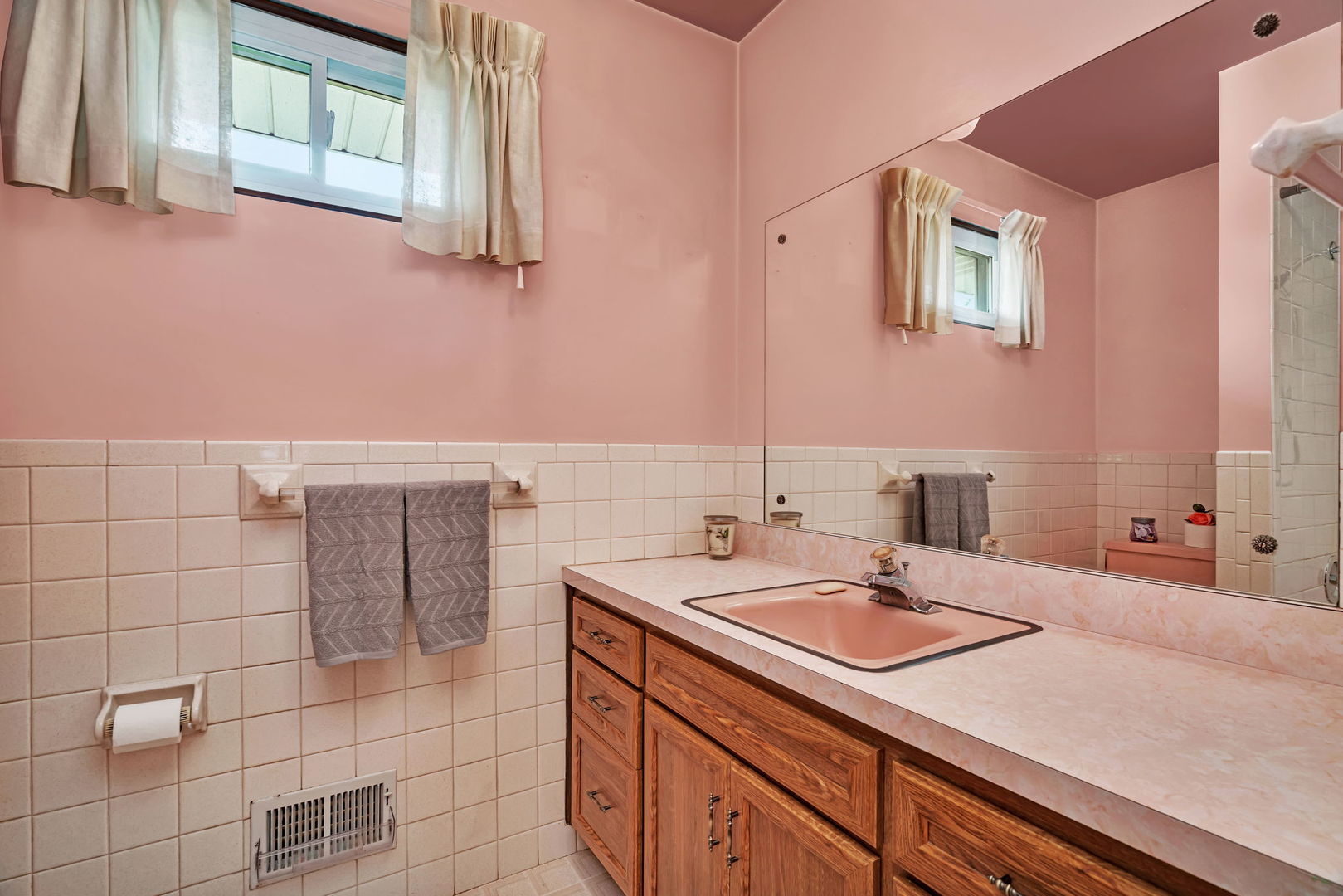 1308 Hosmer Street, Joliet, IL 60435