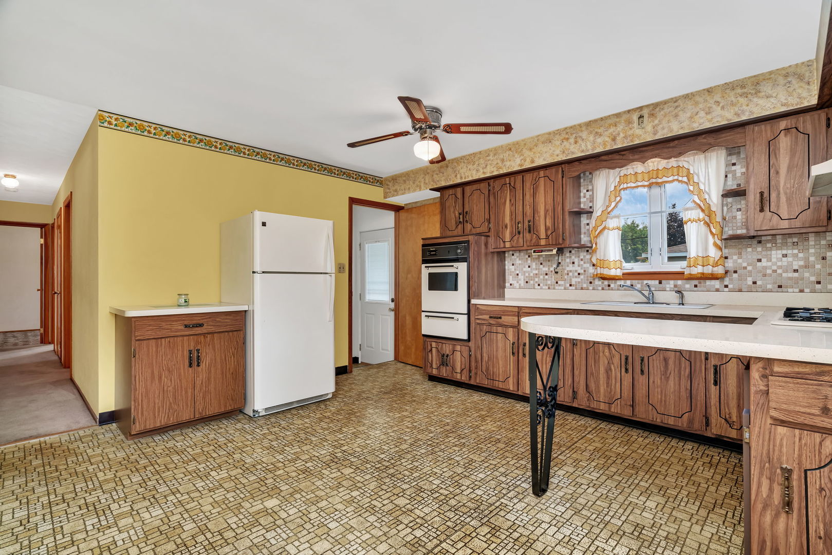 1308 Hosmer Street, Joliet, IL 60435
