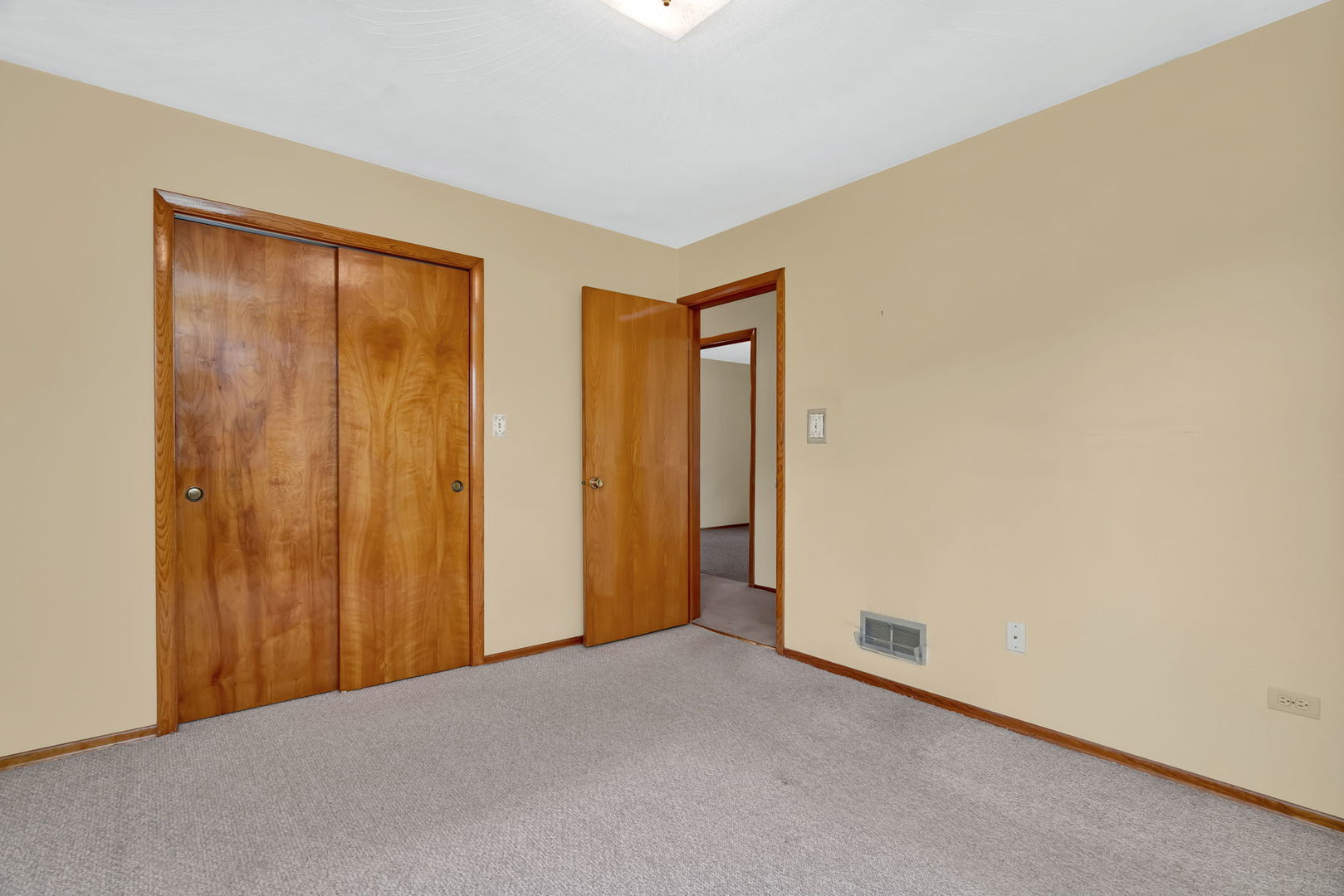 1308 Hosmer Street, Joliet, IL 60435