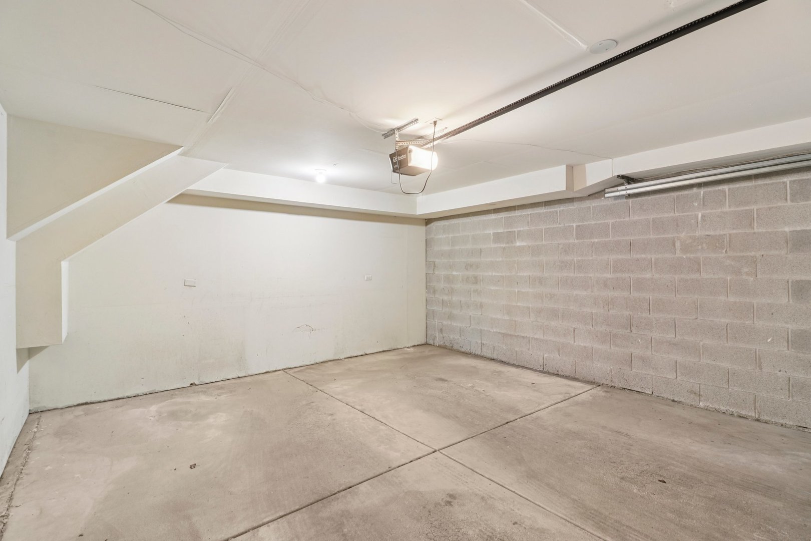 6120 W 65th Street #5, Chicago, IL 60638