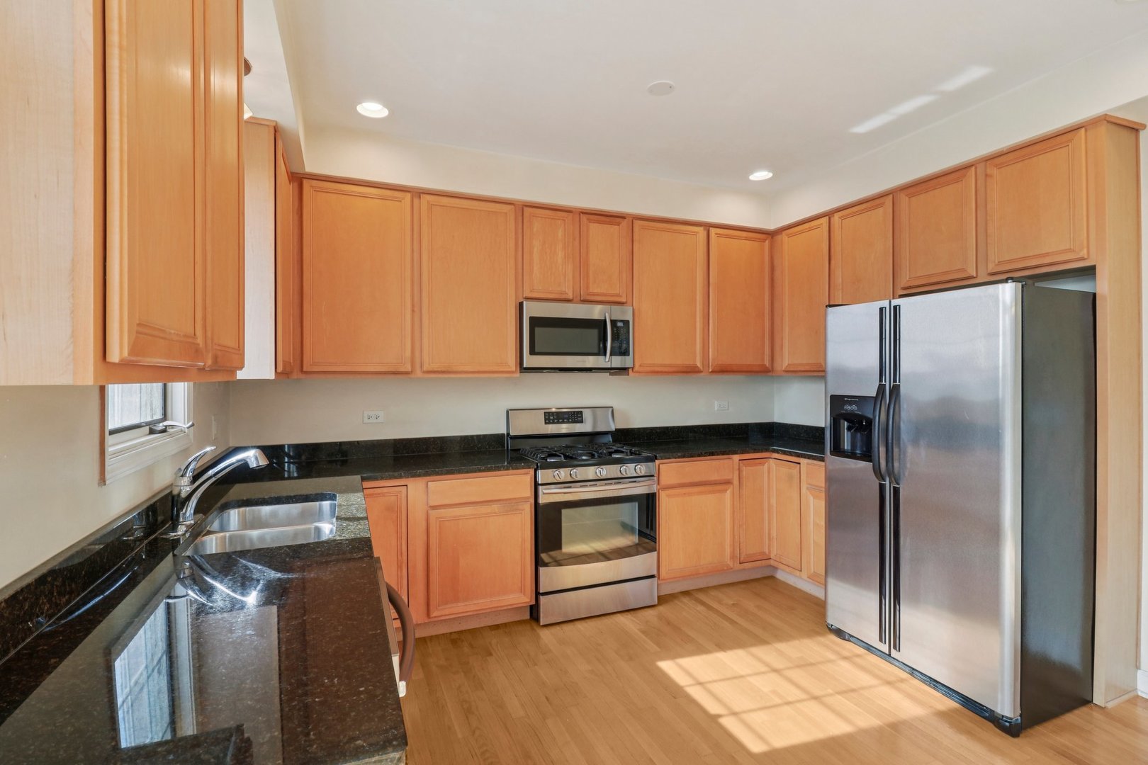 6120 W 65th Street #5, Chicago, IL 60638