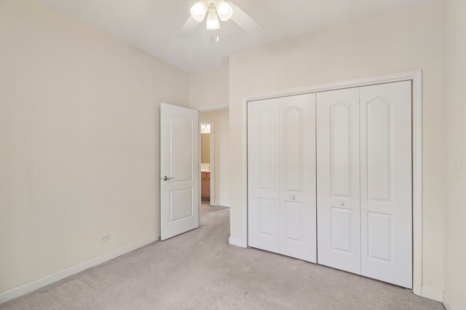 6120 W 65th Street #5, Chicago, IL 60638