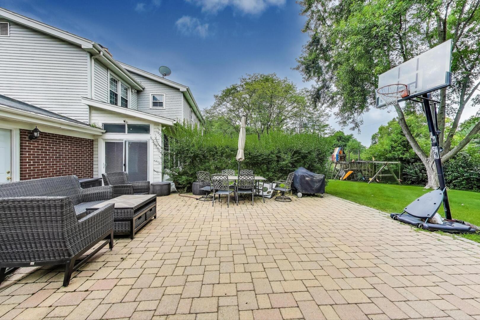 248 Beverly Road, Barrington, IL 60010