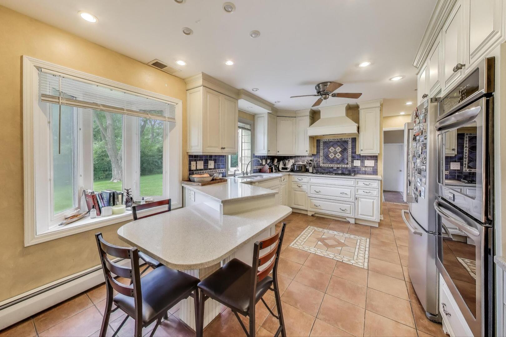 248 Beverly Road, Barrington, IL 60010