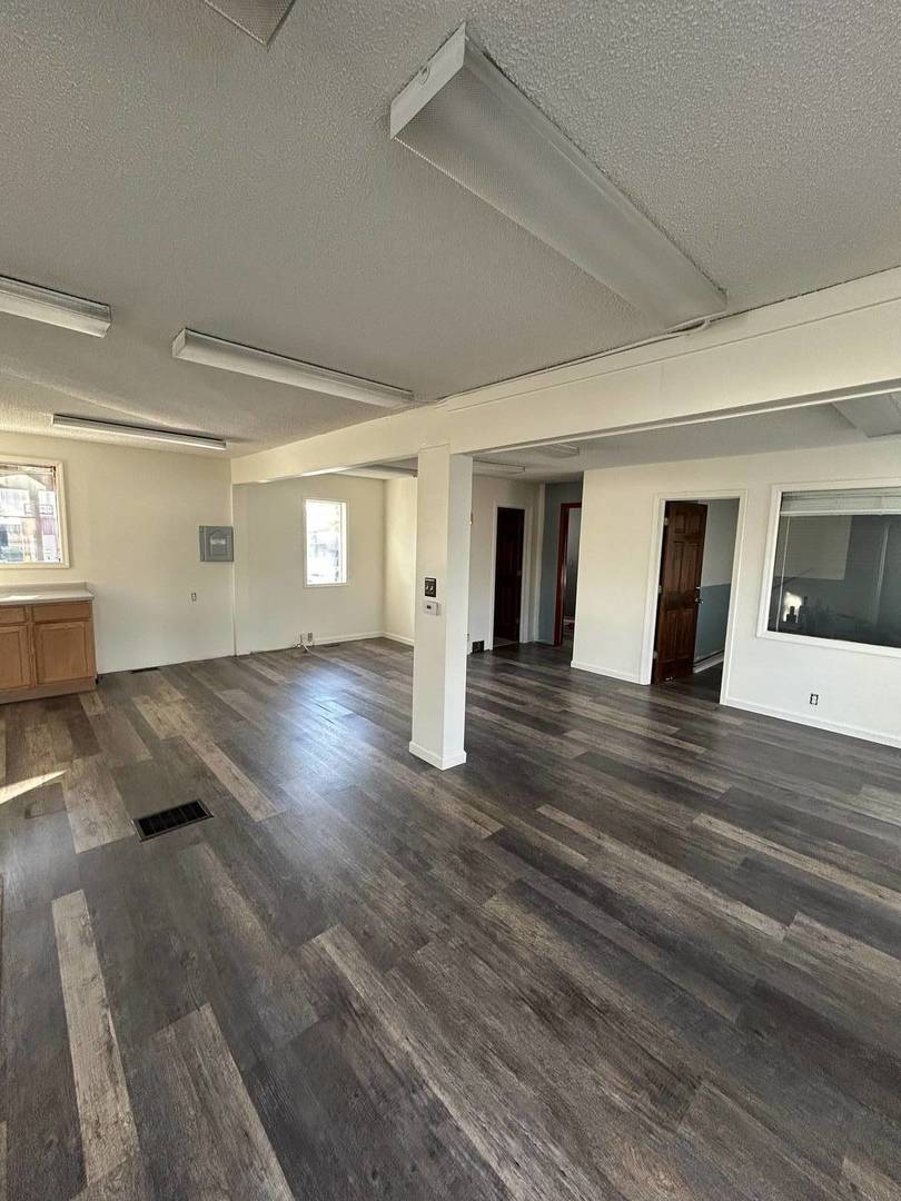 388 W Liberty Street #ML, Wauconda, IL 60084