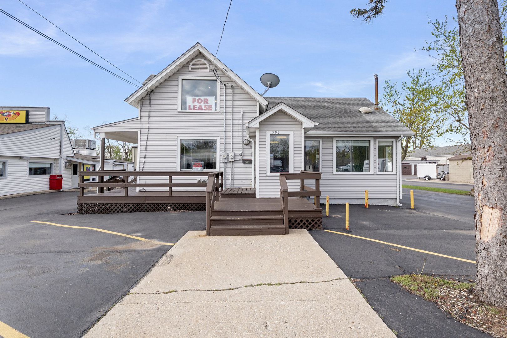 388 W Liberty Street #ML, Wauconda, IL 60084