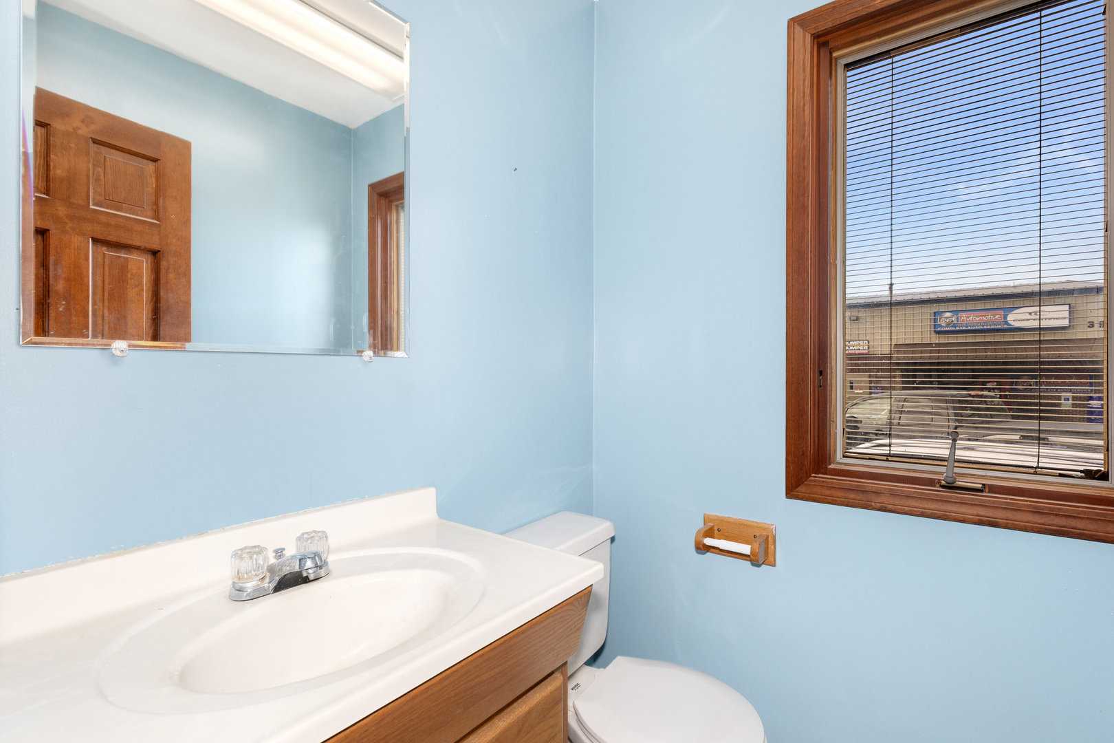 388 W Liberty Street #ML, Wauconda, IL 60084